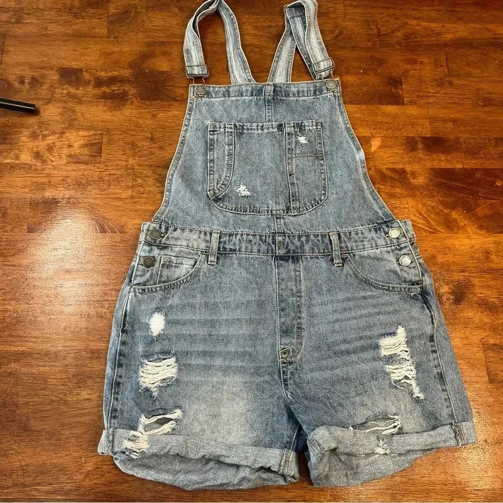 C’est Toi black label denim distressed overall shorts size Large